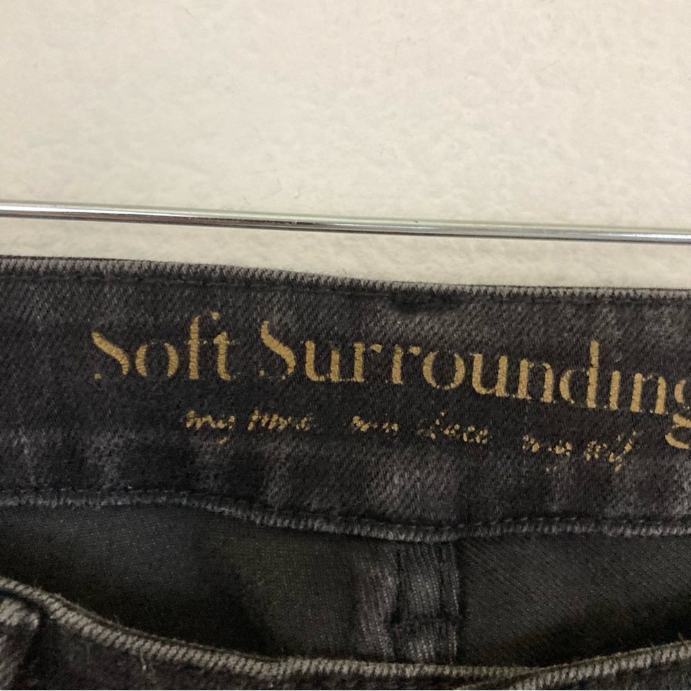 Sold - Picture 4 of 6